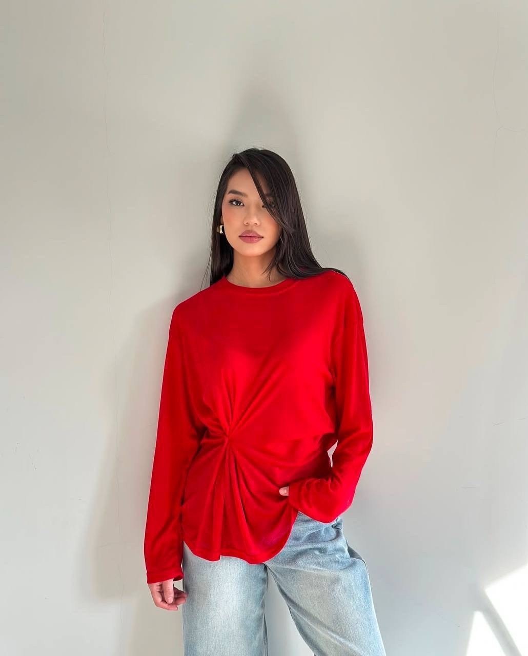 женская кофта,бежевый лонгслив,лонгслив с узлом love to wear цвет бежевый,кофта с драпировкой,лонгслив женский кофта