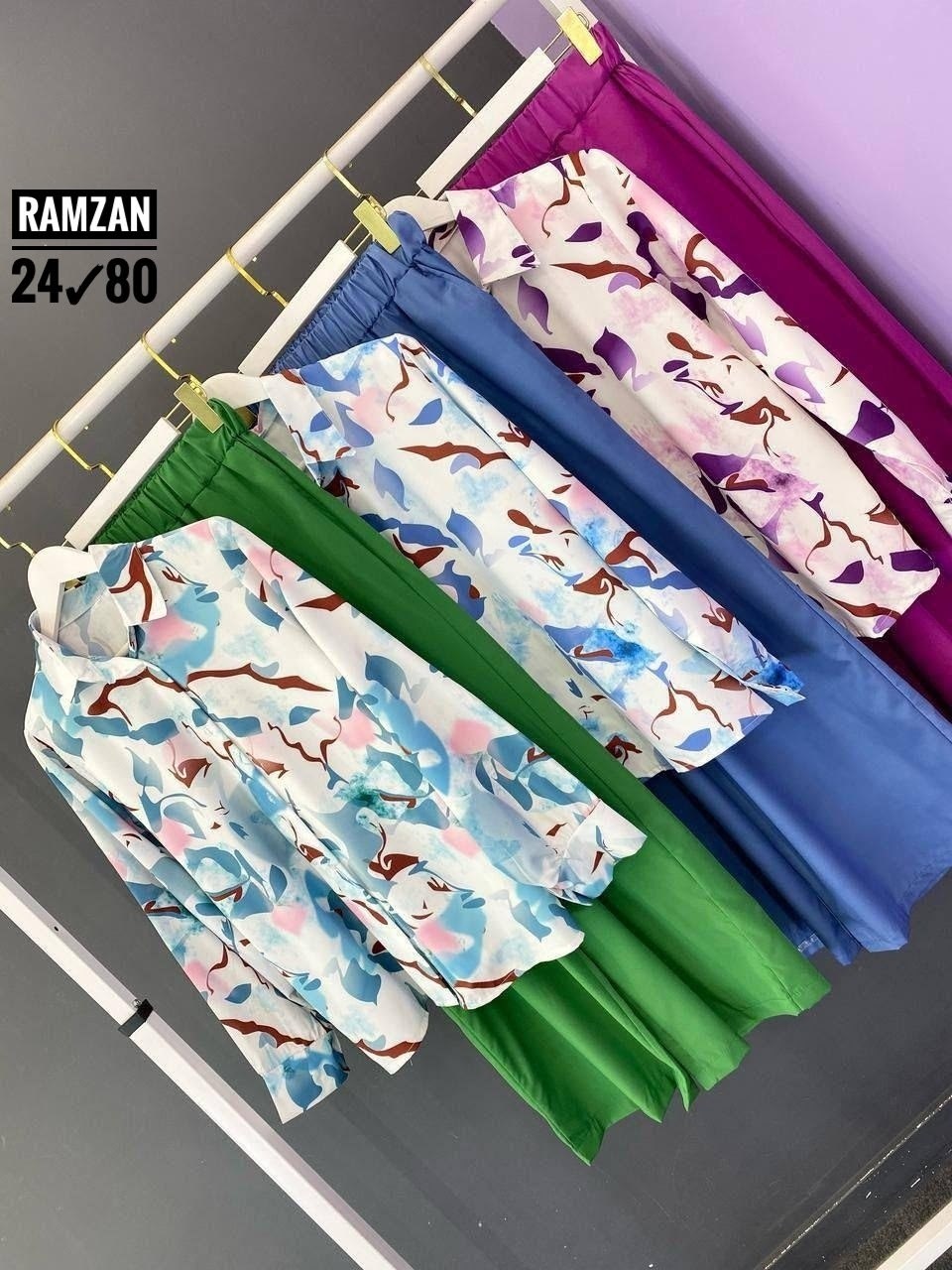 широкие брюки,брюки с широкими штанинами,стильные наряды,комплект одежды женский,повседневный костюм