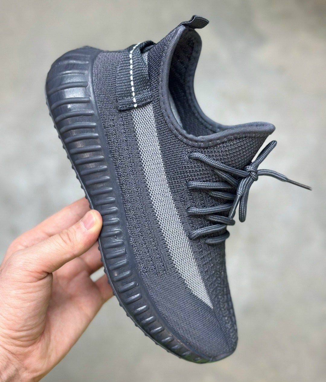 кроссовки мужские yeezy boost 350,,кроссовки женскиe,кроссовки изи,изики кроссовки