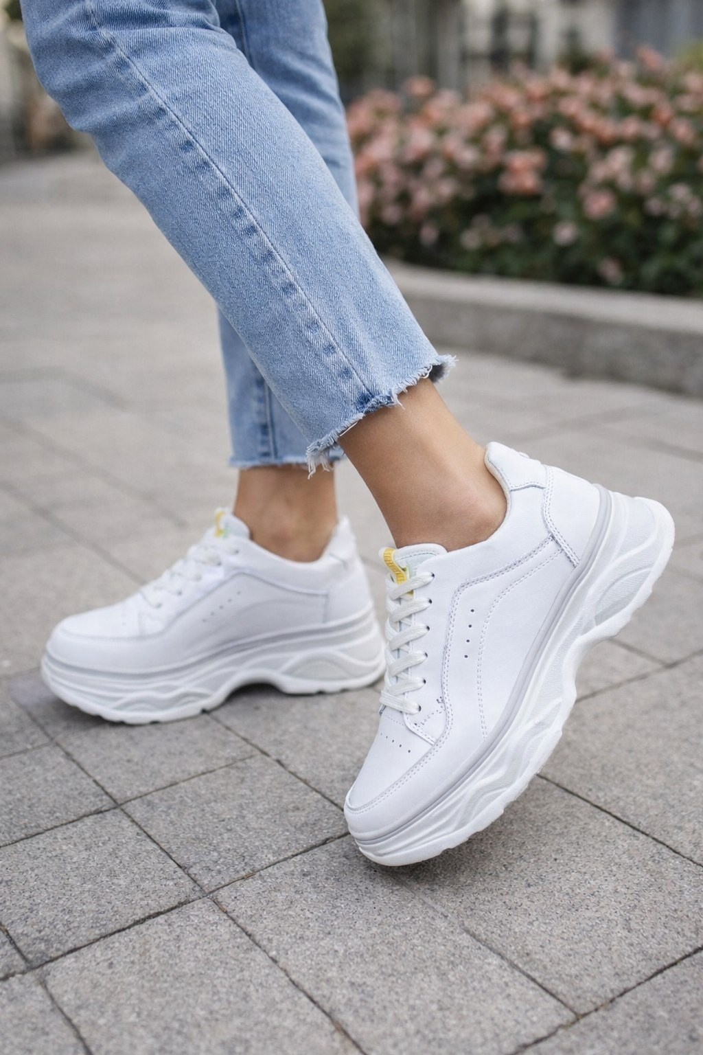 ,слипоны женские,женские туфли на плоской подошве,слипоны белые, на плоской подошве