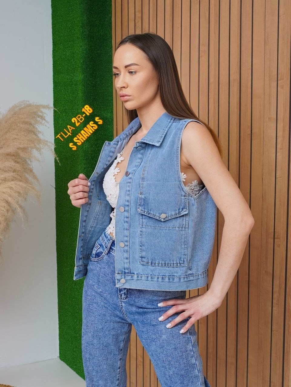 джинсовая жилетка,жилетка джинсовая женская,джинсовая жилетка черная,жилет женский джинсовый,джинсовый жилет