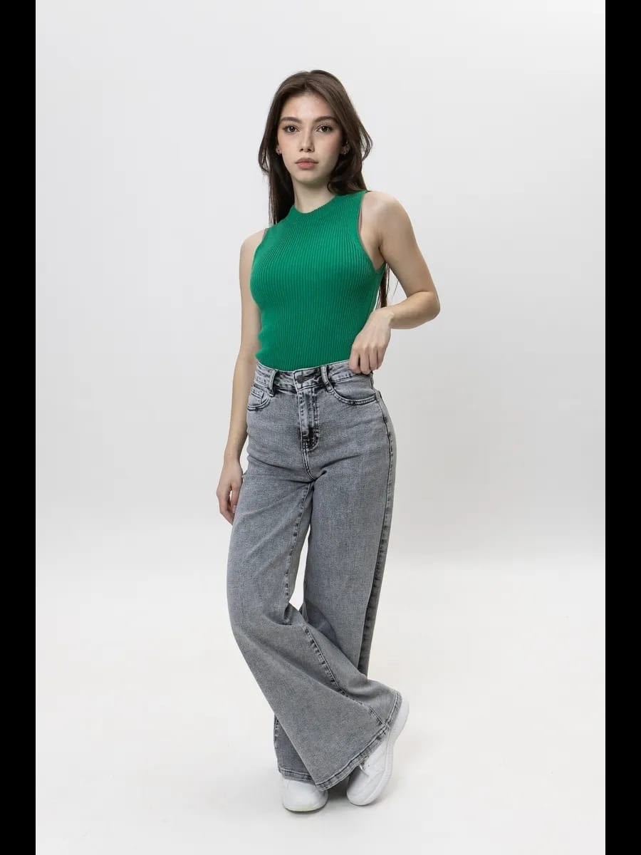 джинсы широкие женские,женские джинсы,джинсы широкие,джинсы модные,топ женский