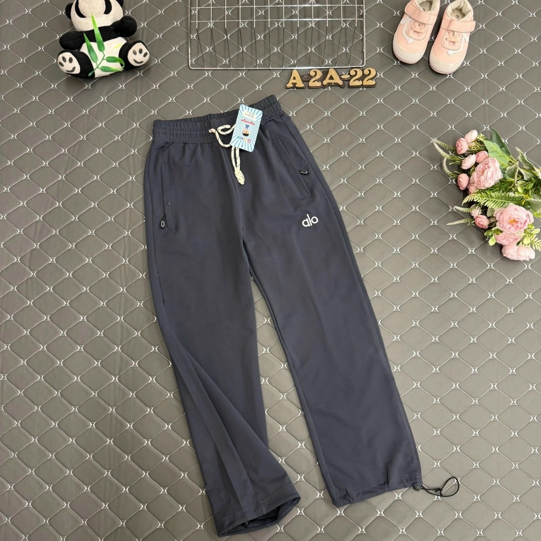 брюки спортивные,детские брюки,штаны хлопковые,спортивные штаны,брюки штаны