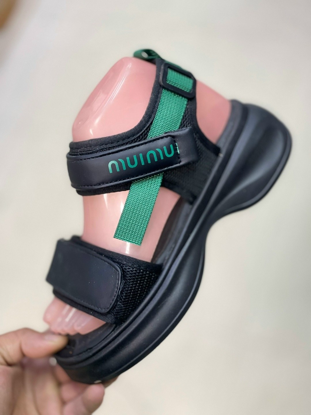 ,сандалии,женские сандалии,босоножки летние,спортивные сандалии