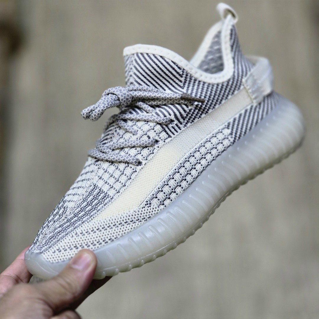 кроссовки,кроссовки женскиe,кроссовки изи,кроссовки ,кроссовки изики