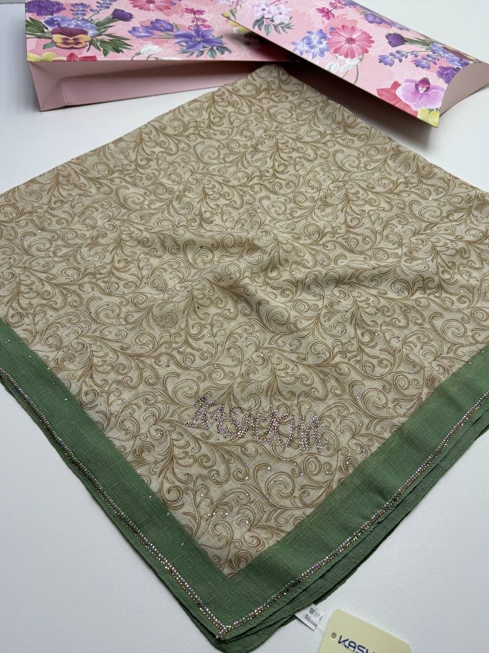 брендовый платок,платки женские,черный платок,платок,красивый платок