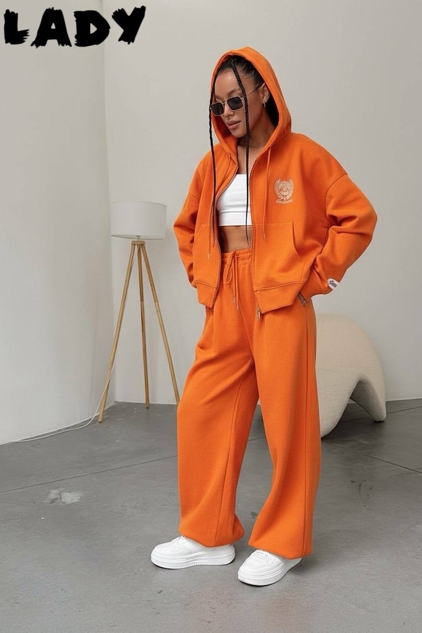 оранжевые спортивные костюмы,трикотажный оранжевый костюм,оранжевый костюм,женские спортивные костюмы,трикотажные костюмы