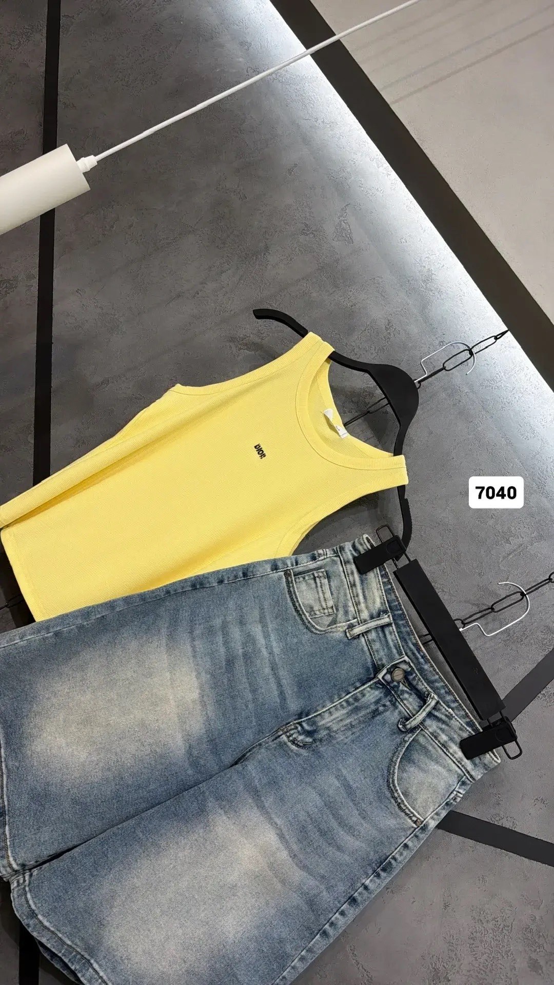 джинсы брюки,брюки джинс,женские джинсы,майка женская,широкие джинсы