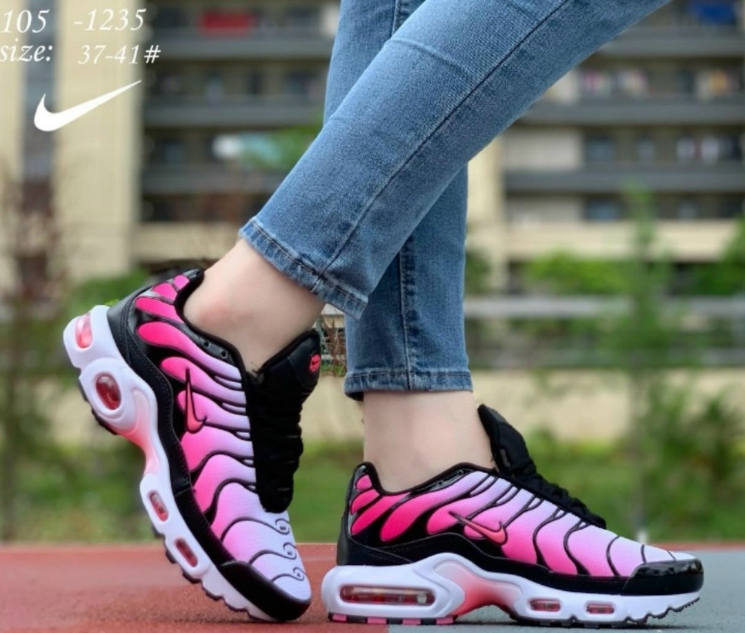 кроссовки,nike air max plus tn,nike air max plus,женские кроссовки,nike air max plus tn pink