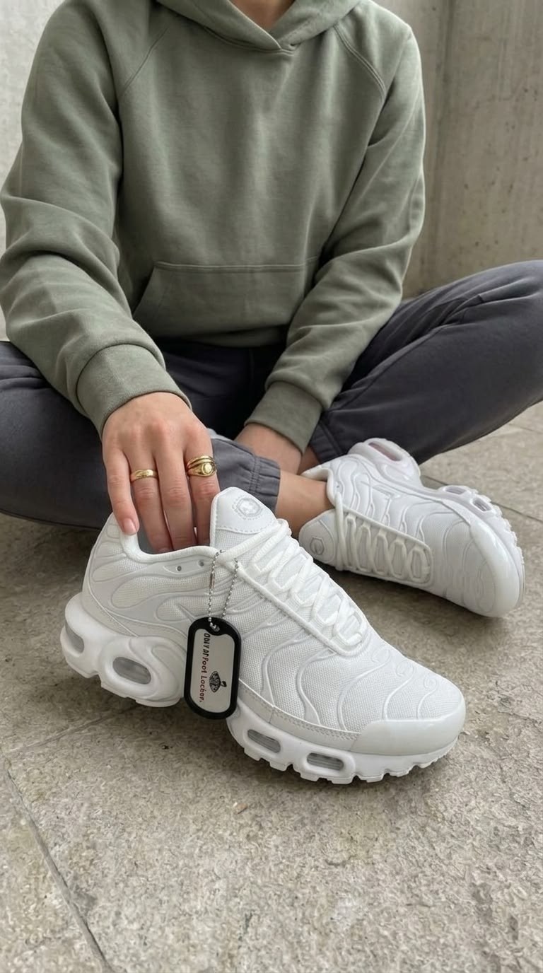 кроссовки nike air max tn plus,nike air max plus tn white,nike air max plus tn,кроссовки nike air max plus,кроссовки