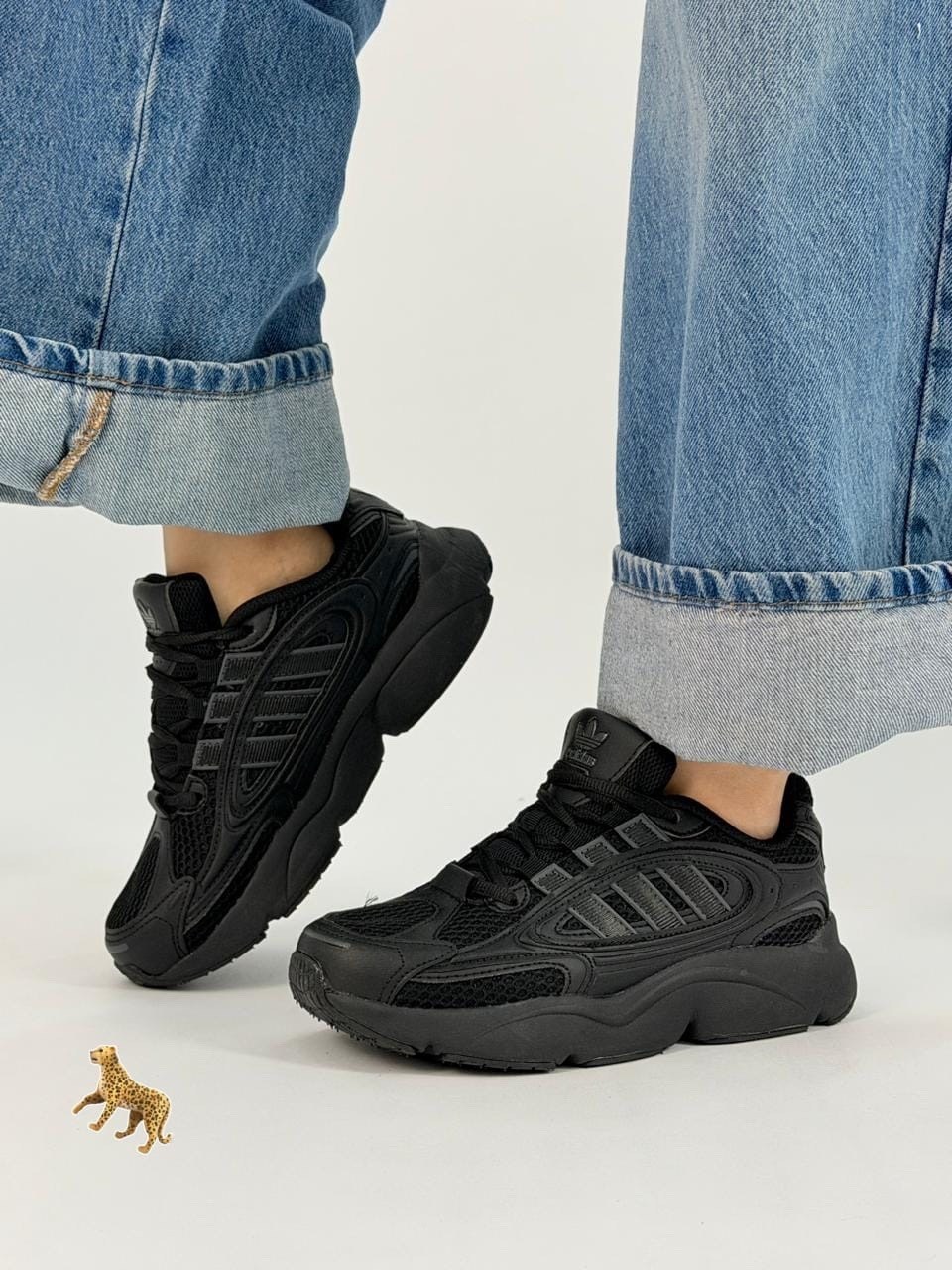 кроссовки adidas,кроссовки adidas original,женские кроссовки adidas,кроссовки,кроссовки adidas originals oztral