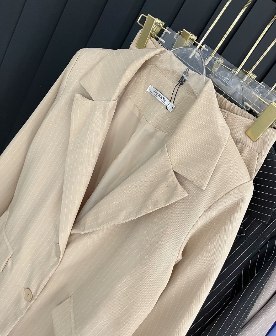 брючный костюм,брючный костюм женский,костюм классический,костюм двойка,костюм брючный тройка