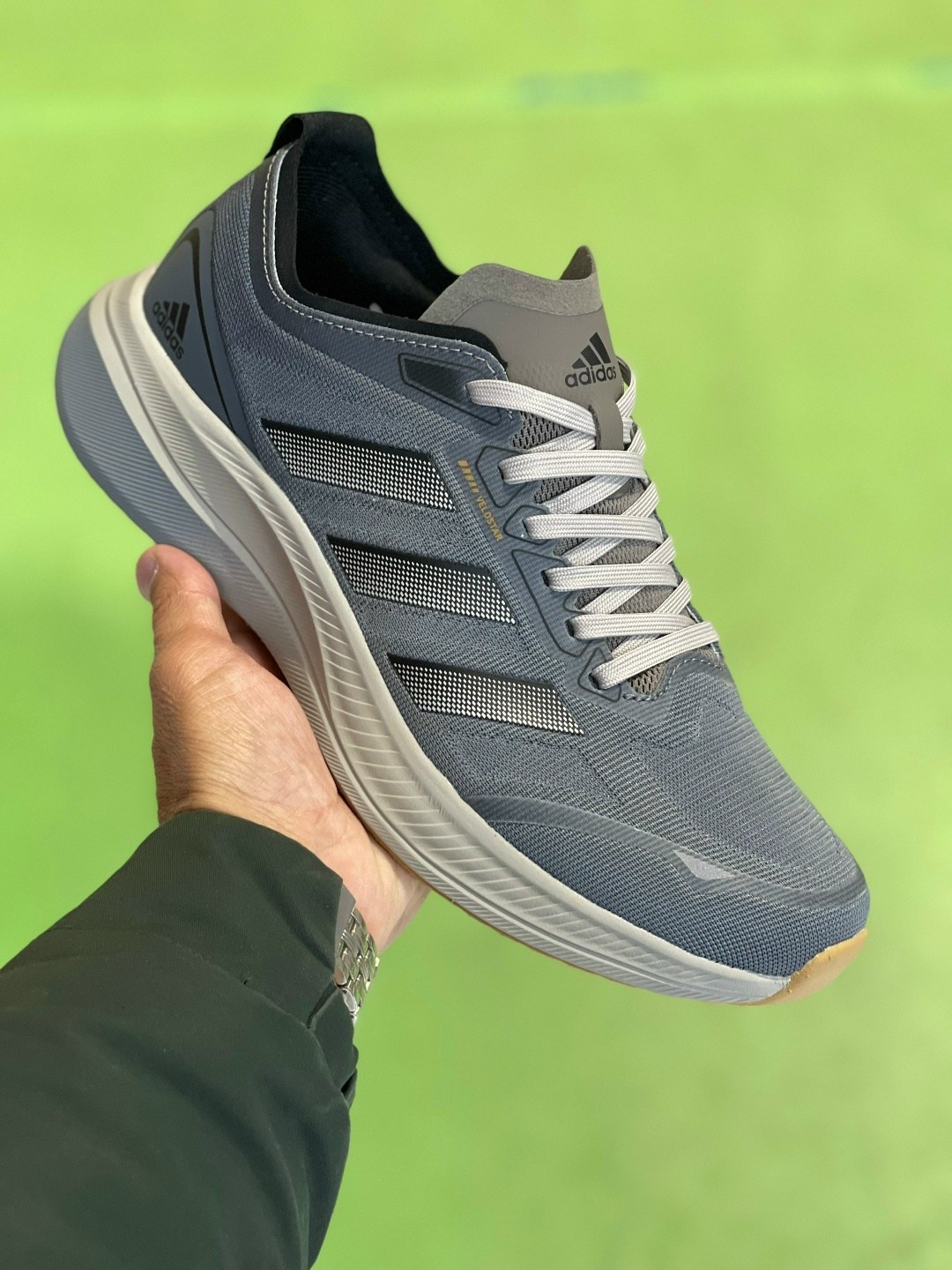 мужские кроссовки adidas,кроссовки adidas,кроссовки,кроссовки адидас дыши,кроссовки адидас новая коллекция 2026