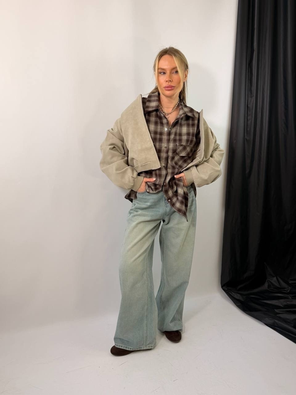 повседневная куртка,куртка,куртка женская бомбер,куртка бомбер,легкая куртка