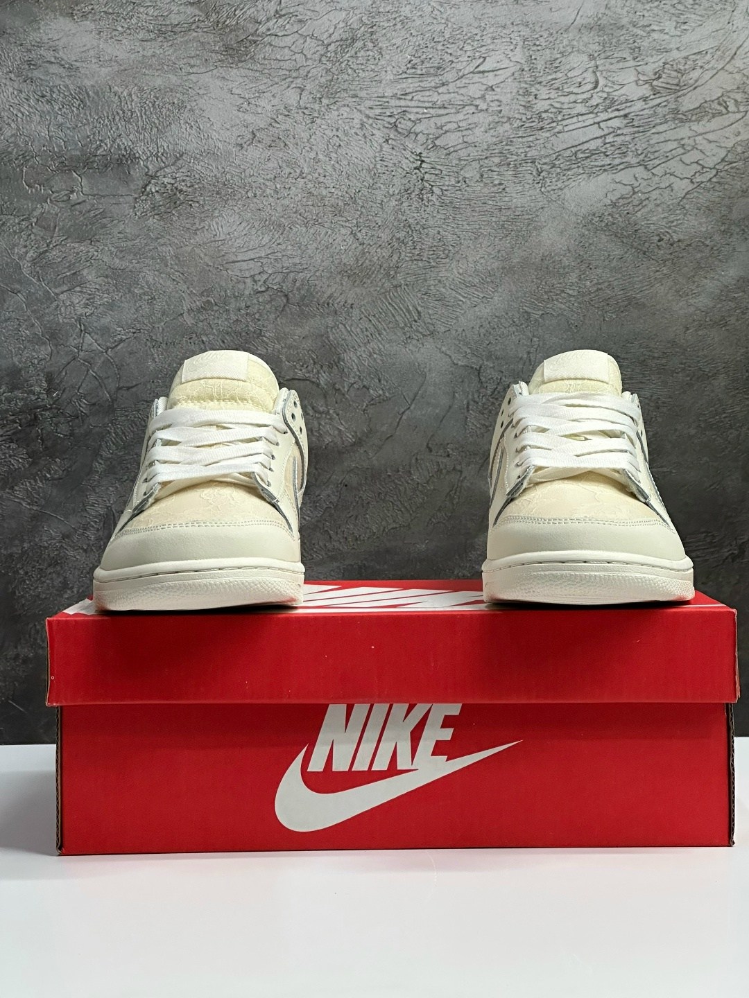 nike dunk low sail/light bone,кроссовки nike sb dunk low цвет бежевый,nike dunk low,кроссовки,nike dunk low light bone