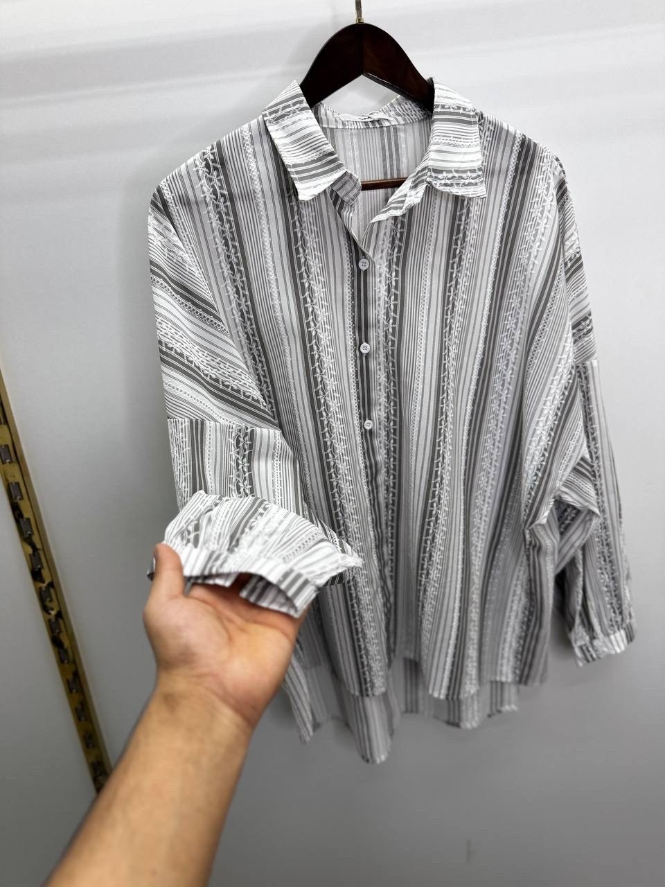 рубашка в полоску,рубашка женская в полоску,бежевая рубашка,полосатая женская рубашка,повседневная рубашка в полоску