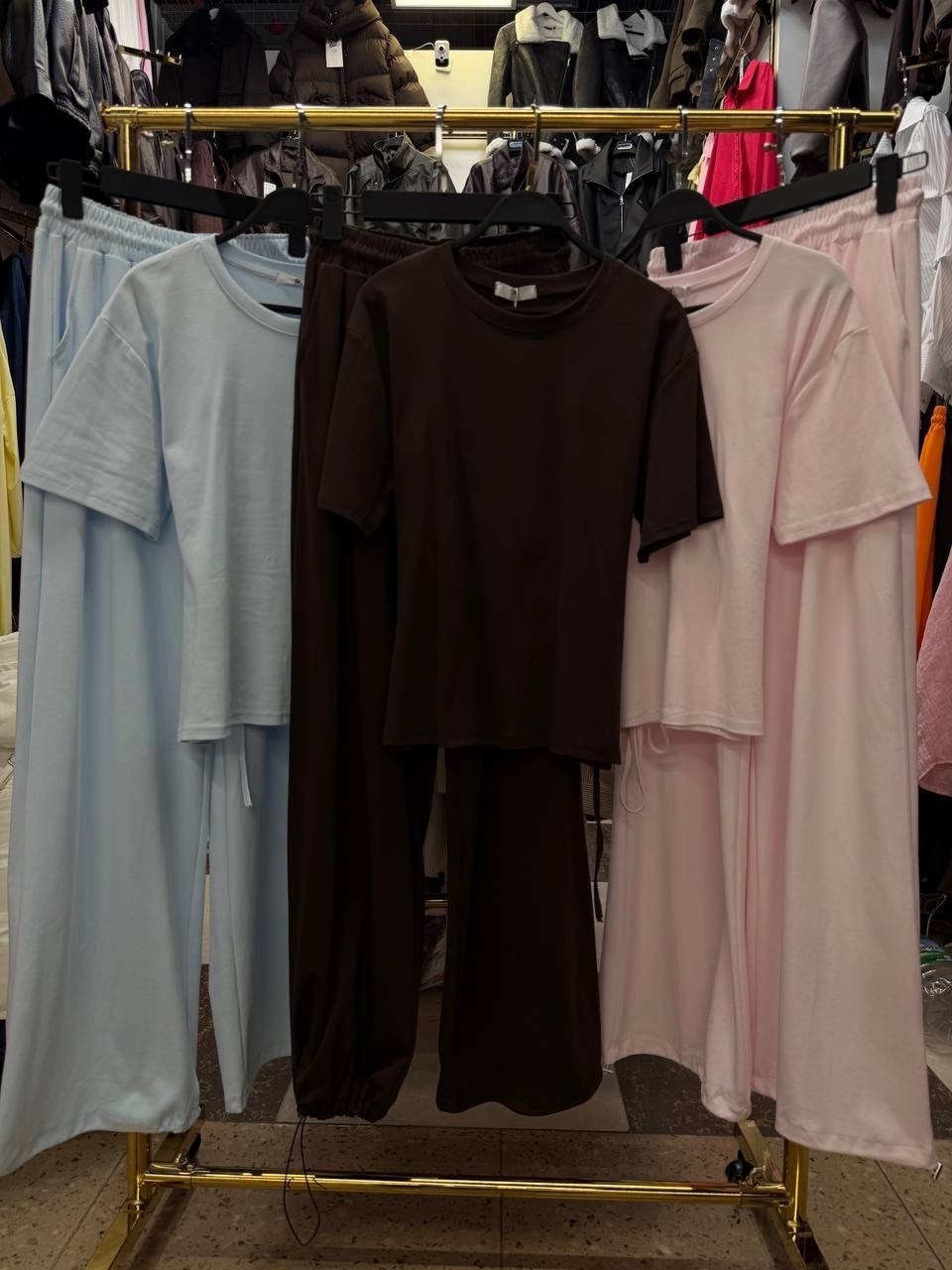 костюм повседневный,женский костюм,брючный трикотажный костюм,костюм трикотажный,летний костюм