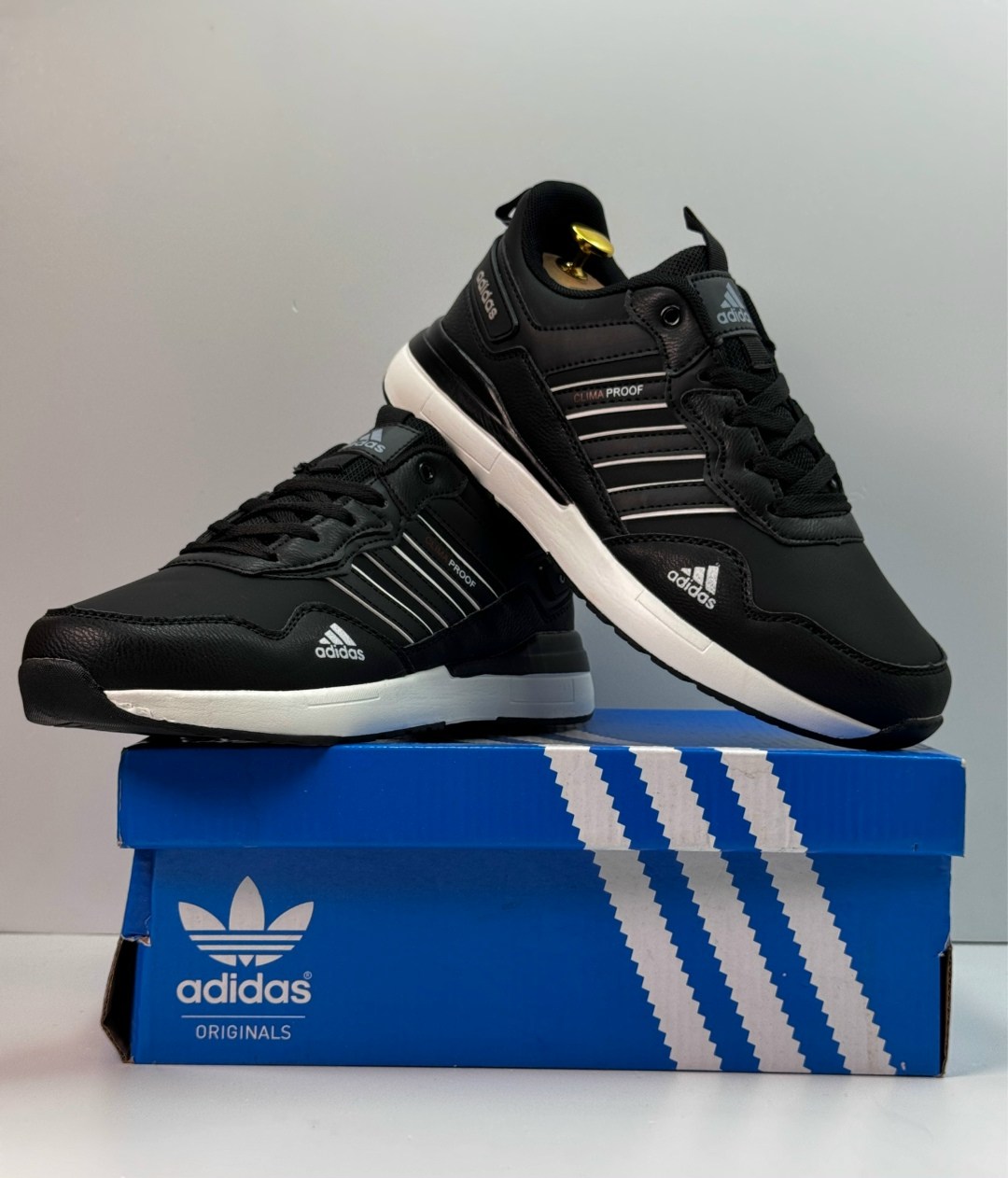 мужские кроссовки adidas,adidas original,кроссовки мужские кожаные adidas,кроссовки adidas,кроссовки adidas zx750 кожаные черные
