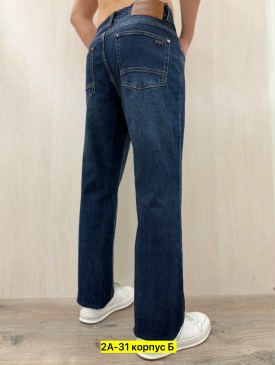 Джинсы
