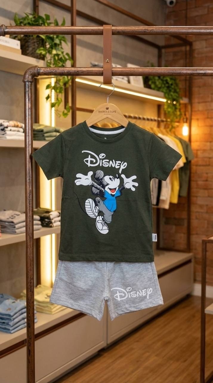 футболки для мальчика,model child,batuhan esma esmanur shorts,cute boy,batuhan