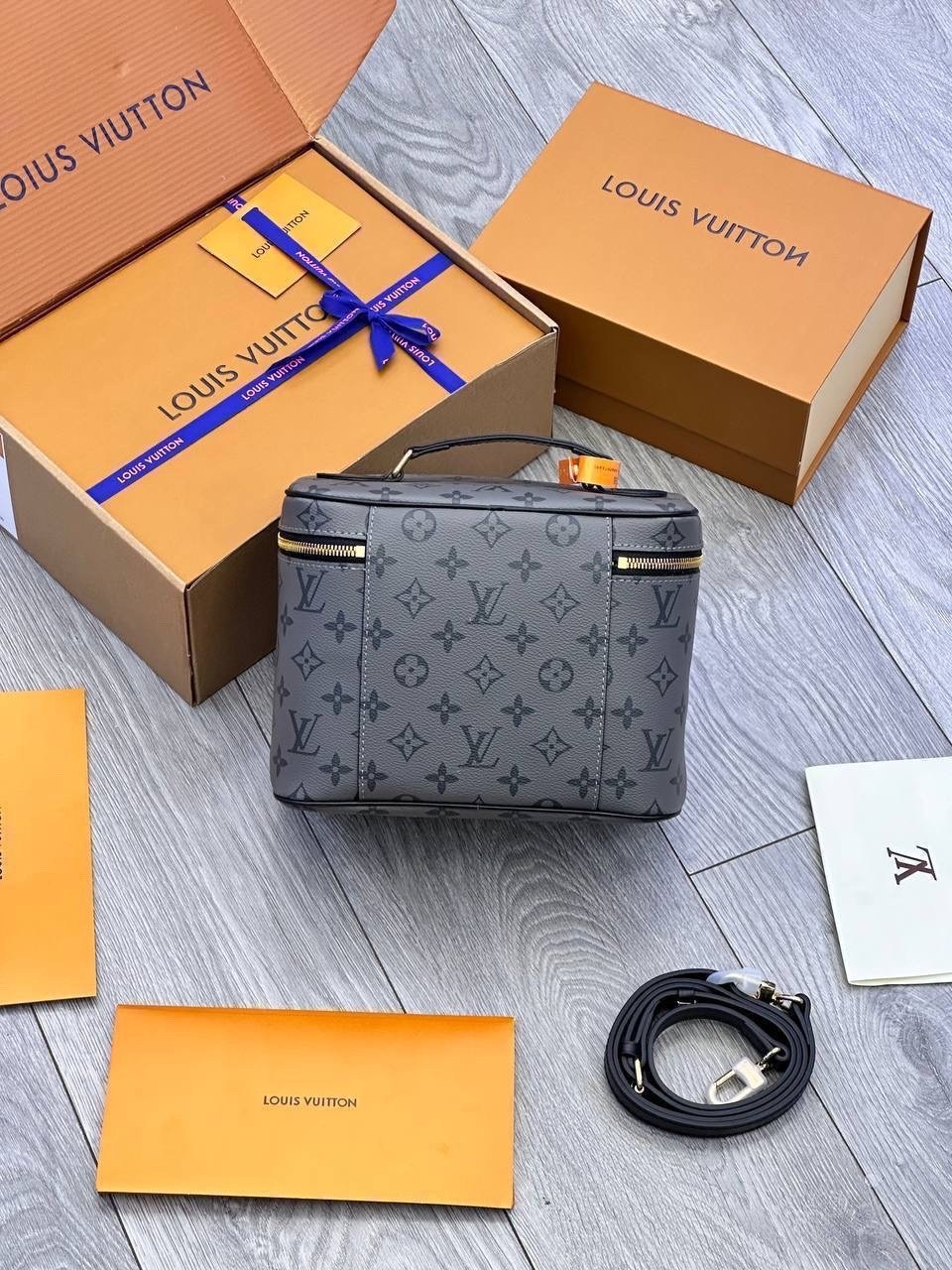 louis vuitton косметичка,сумка косметичка louis vuitton,cумка louis vuitton,louis vuitton сумка женская,louis vuitton косметичка louis vuitton