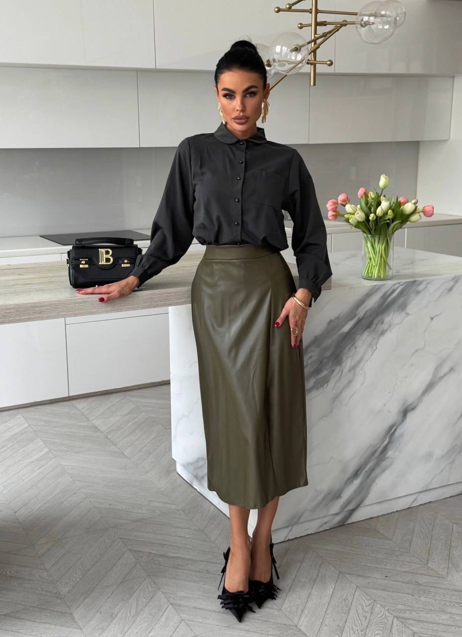 кожаная юбка,стильные костюмы,юбка кожаная макси с разрезом,юбка кожаная миди с разрезом,юбка с рубашкой