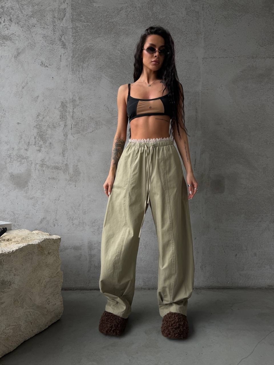 брюки карго широкие,брюках карго,широкие брюки,свободные брюки,модные брюки