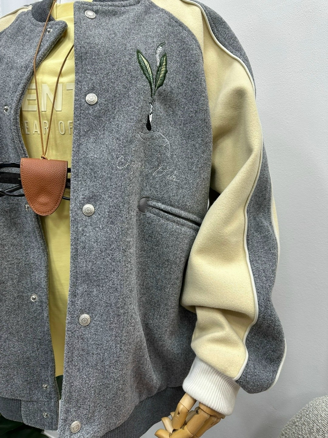 куртка стильная,куртка бомбер,повседневная куртка,куртка модная,куртка женская