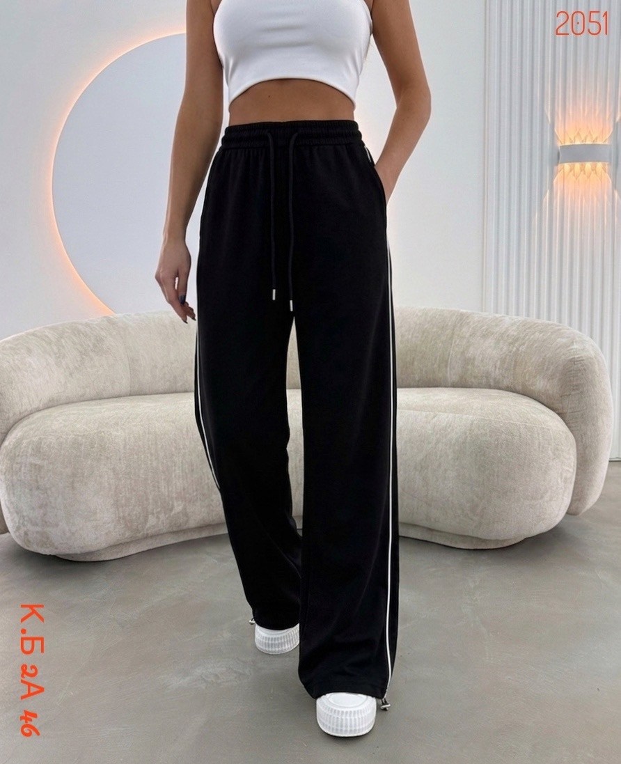 штаны спортивные,спортивные брюки,спортивные женские штаны,широкие спортивные штаны,широкие брюки