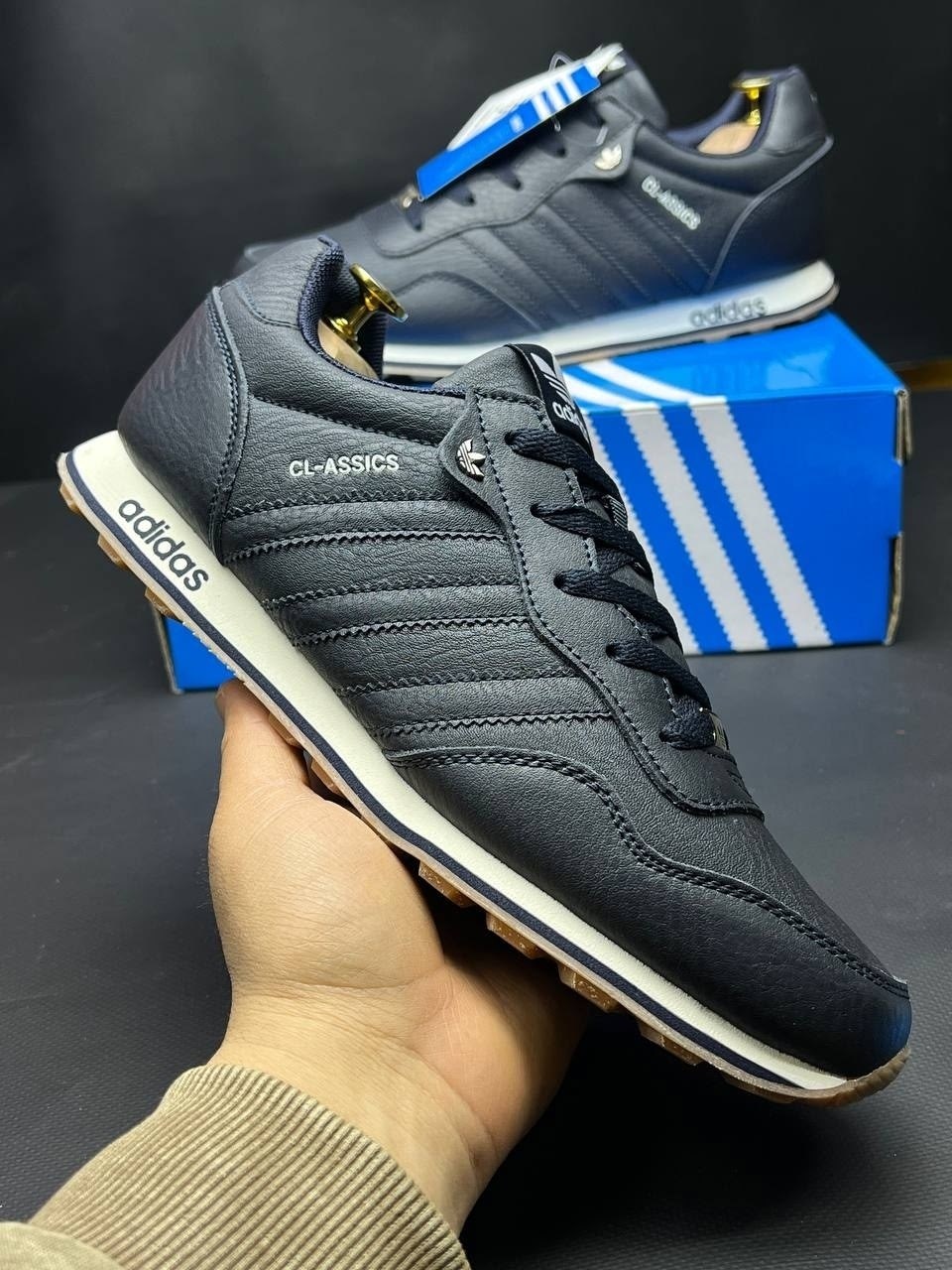 адидас кроссовки cl-assics,кроссовки мужские adidas,кроссовки адидас cl classic,кроссовки адидас мужские 2026,кроссовки adidas
