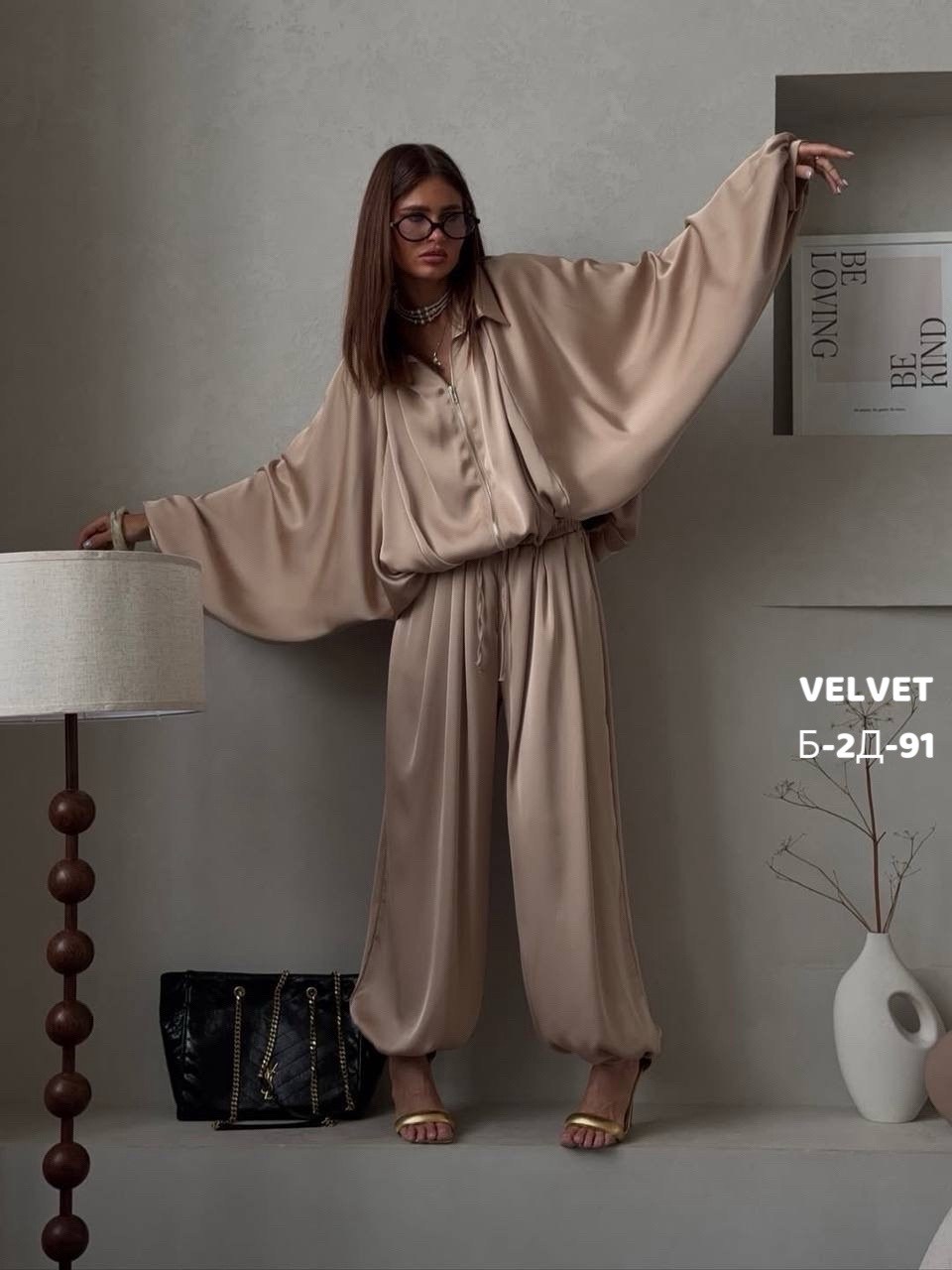 брючный костюм,атласный костюм,брючный атласный костюм,шелковый костюм,костюм брючный шелковый