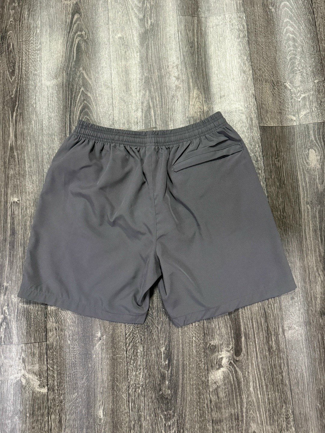 мужские шорты,шорты мужские nike,спортивные шорты,шорты для бега,мужские спортивные шорты