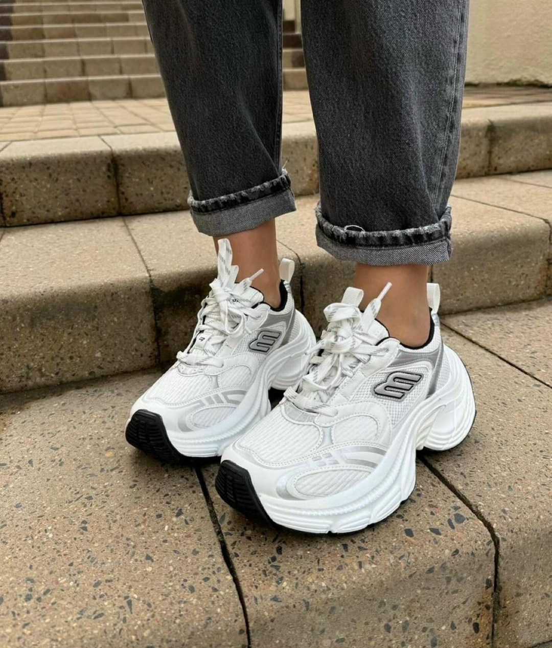 женские кроссовки,кроссовки спортивные balenciaga,женские кроссовки balenciaga,кроссовки женские белый,кроссовки balenciaga