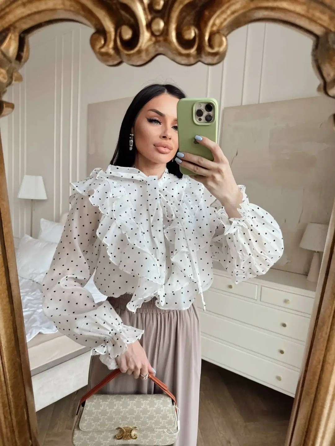 блузка женская,блузка нарядная,элегантная блузка,блуза с рюшами,роскошная блузка