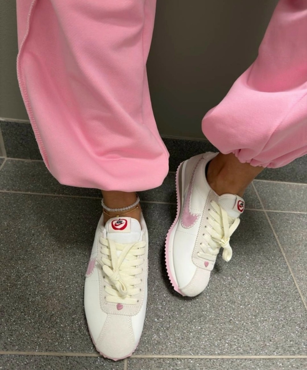 кроссовки nike cortez,кроссовки nike cortez женские,,кроссовки кортес nike розовый,кроссовки женские nike