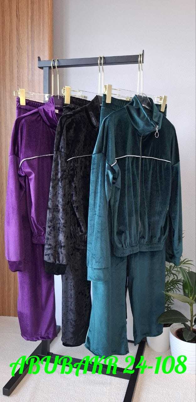 костюм спортивный велюровый женский,женский костюм ткань велюр,костюм спортивный женский,спортивный костюм,велюровый костюм