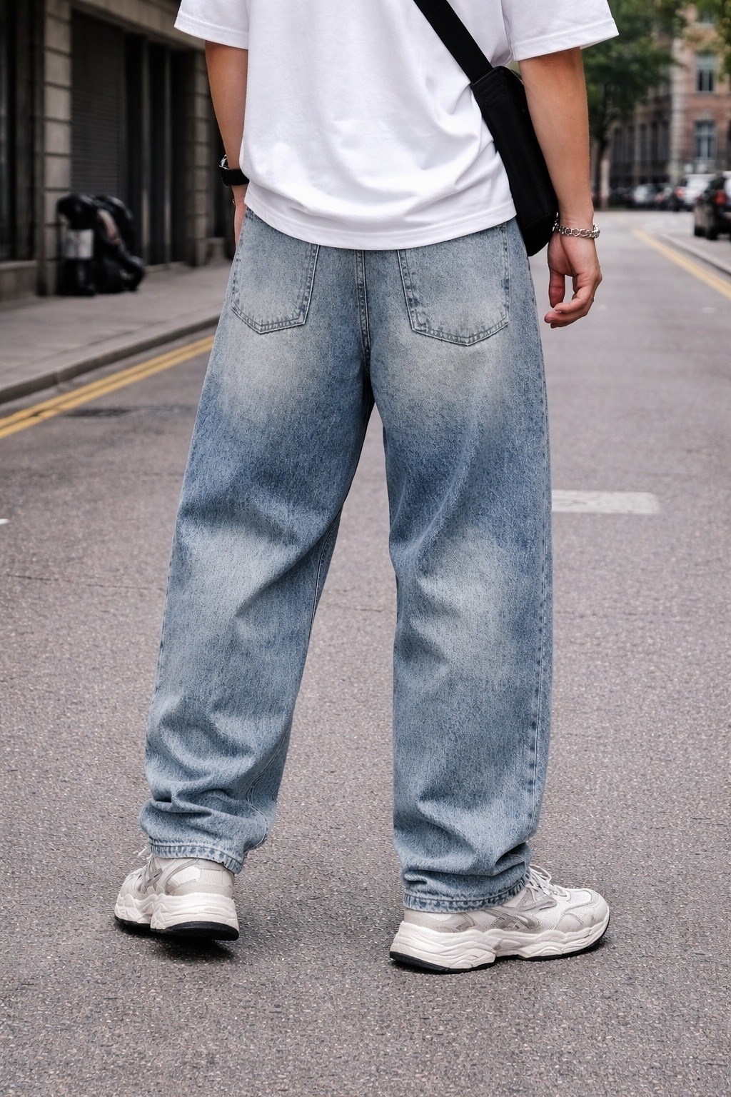 потертые синие рваные джинсы большого размера для мужчин,джинсы мужские широкие,джинсы мужские рваные,мужские джинсы,модные мужские джинсы