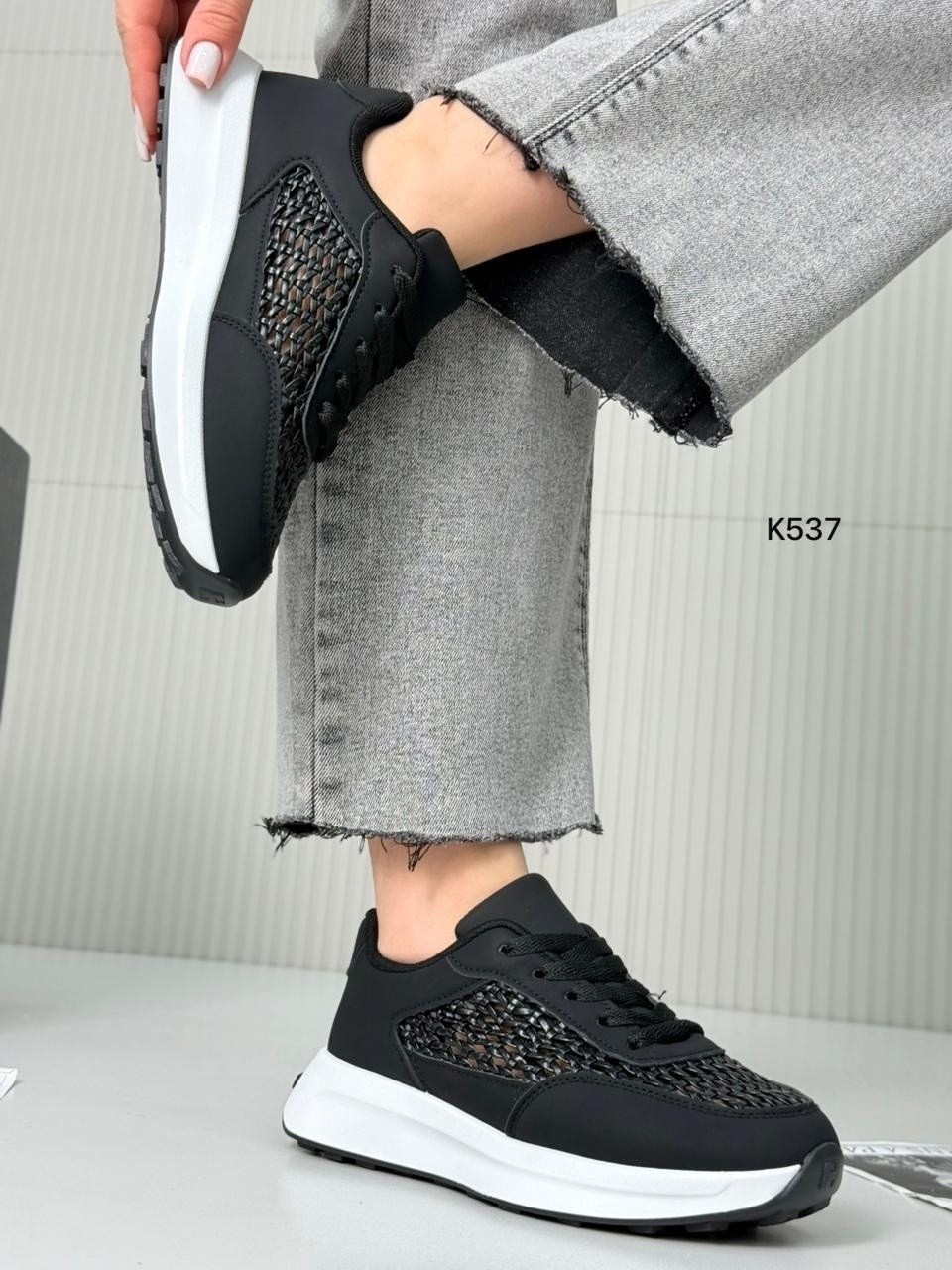 ,кроссовки женскиe,кроссовки перфорированные женские,кроссовки для женщин,кроссовки белая