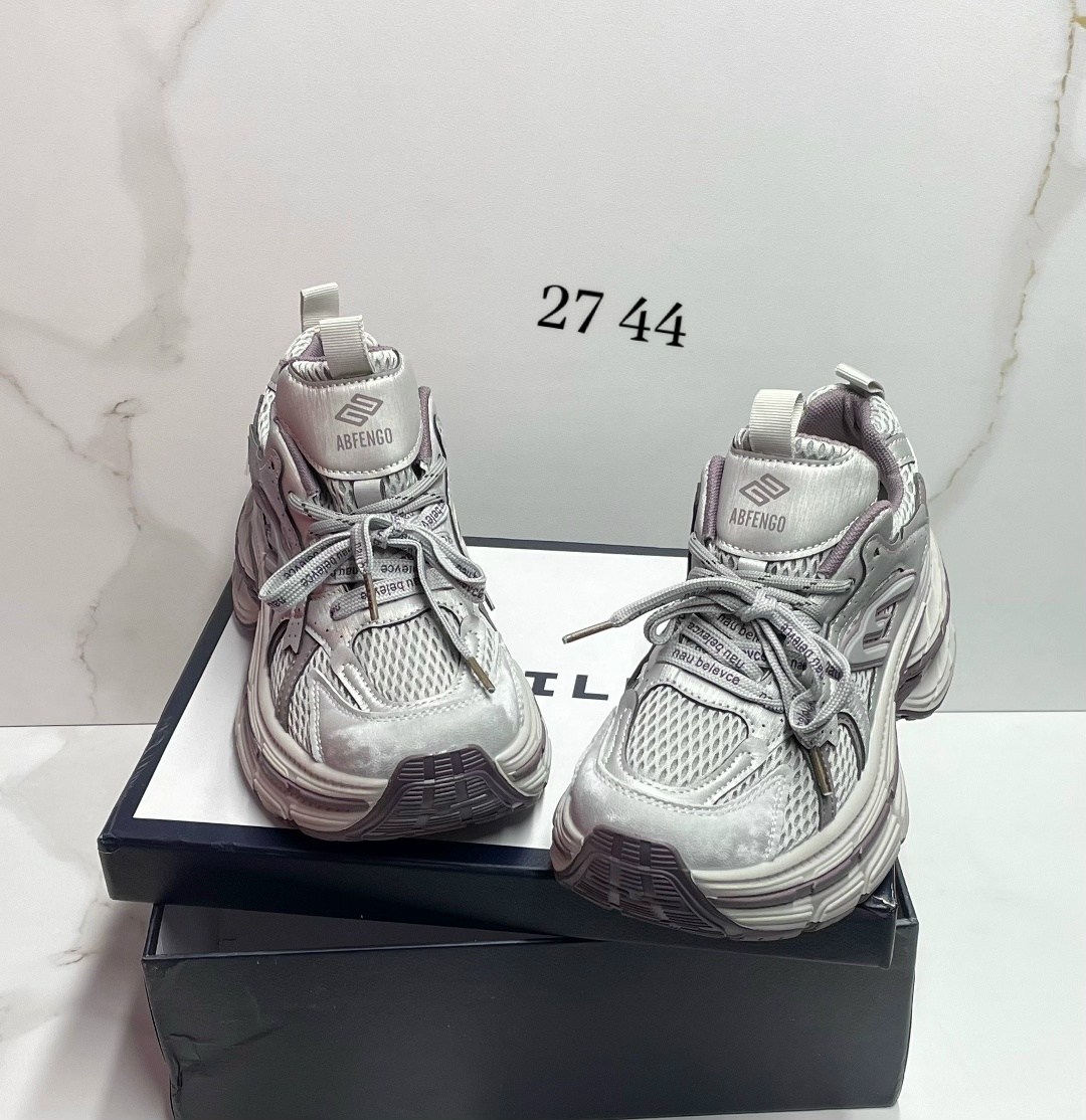 кроссовки,кроссовки женские,кроссовки для женщин,повседневные кроссовки,массивные кроссовки