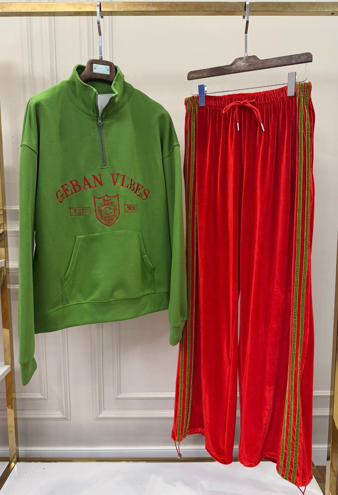 велюровый спортивная костюм,спортивные костюм,велюровый костюм,спортивные костюмы на флисе