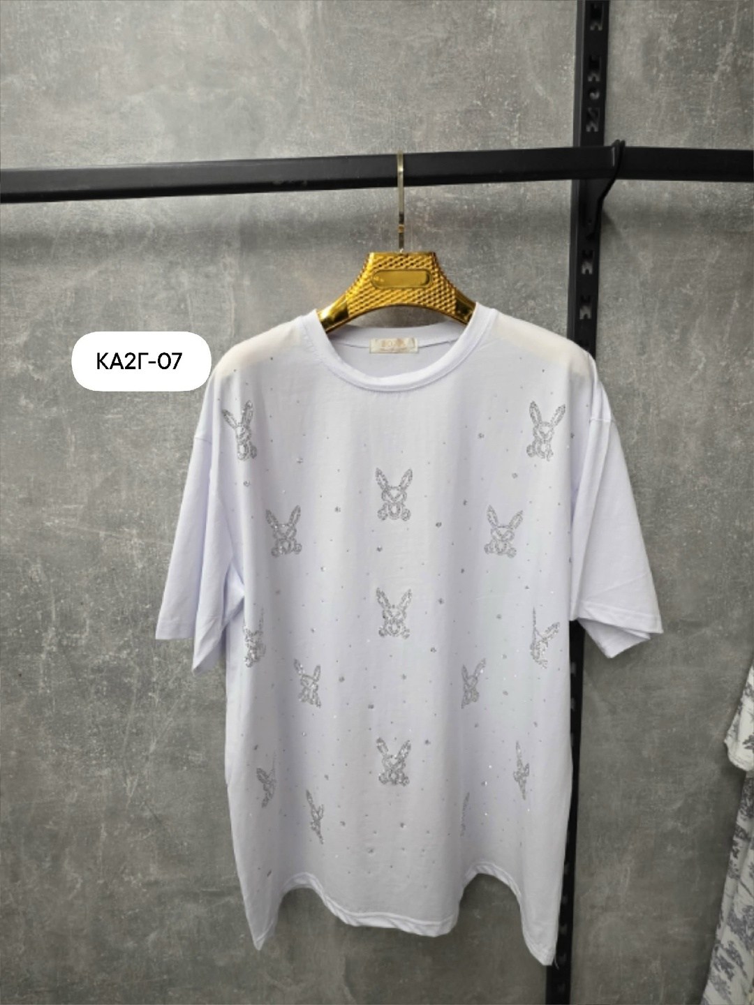 3 футболки оверсайз со стразами,футболка оверсайз со стразам,женская футболка,футболка оверсайз базовая со стразами,футболка женская оверсайз со стразами