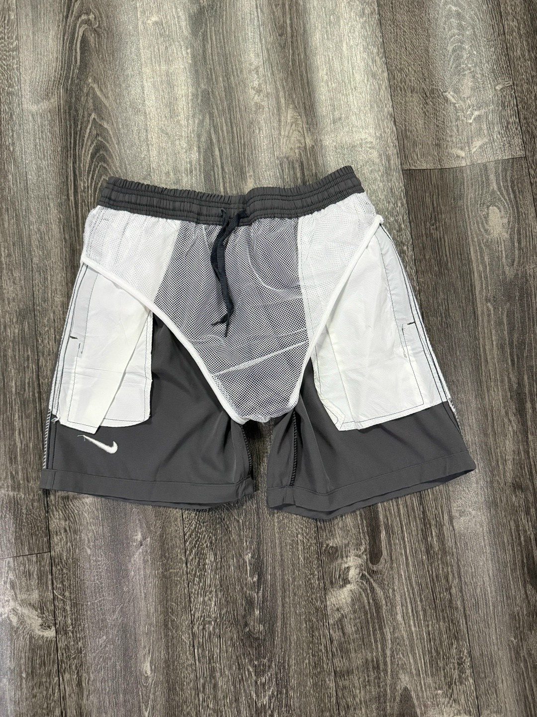 мужские шорты,шорты мужские nike,спортивные шорты,шорты для бега,мужские спортивные шорты