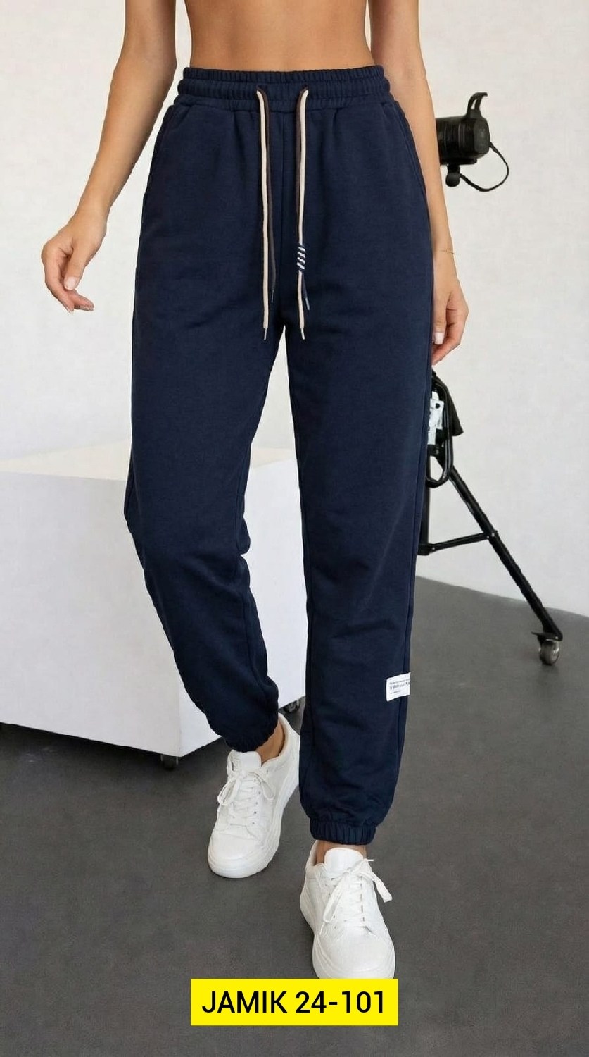 женские спортивные штаны,серые штаны женские спортивные свободные,серые спортивные штаны женские,брюки спортивные,женские спортивные брюки