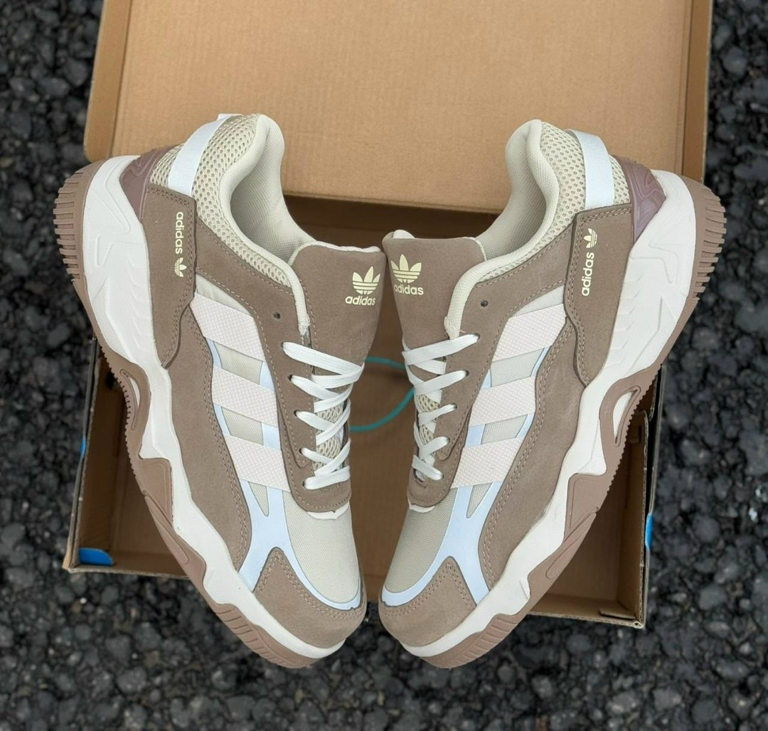 кроссовки adidas,мужские кроссовки adidas,кроссовки adidas marathon,климакул адидас 2005 кроссовки,кроссовки adidas marathon tr 26