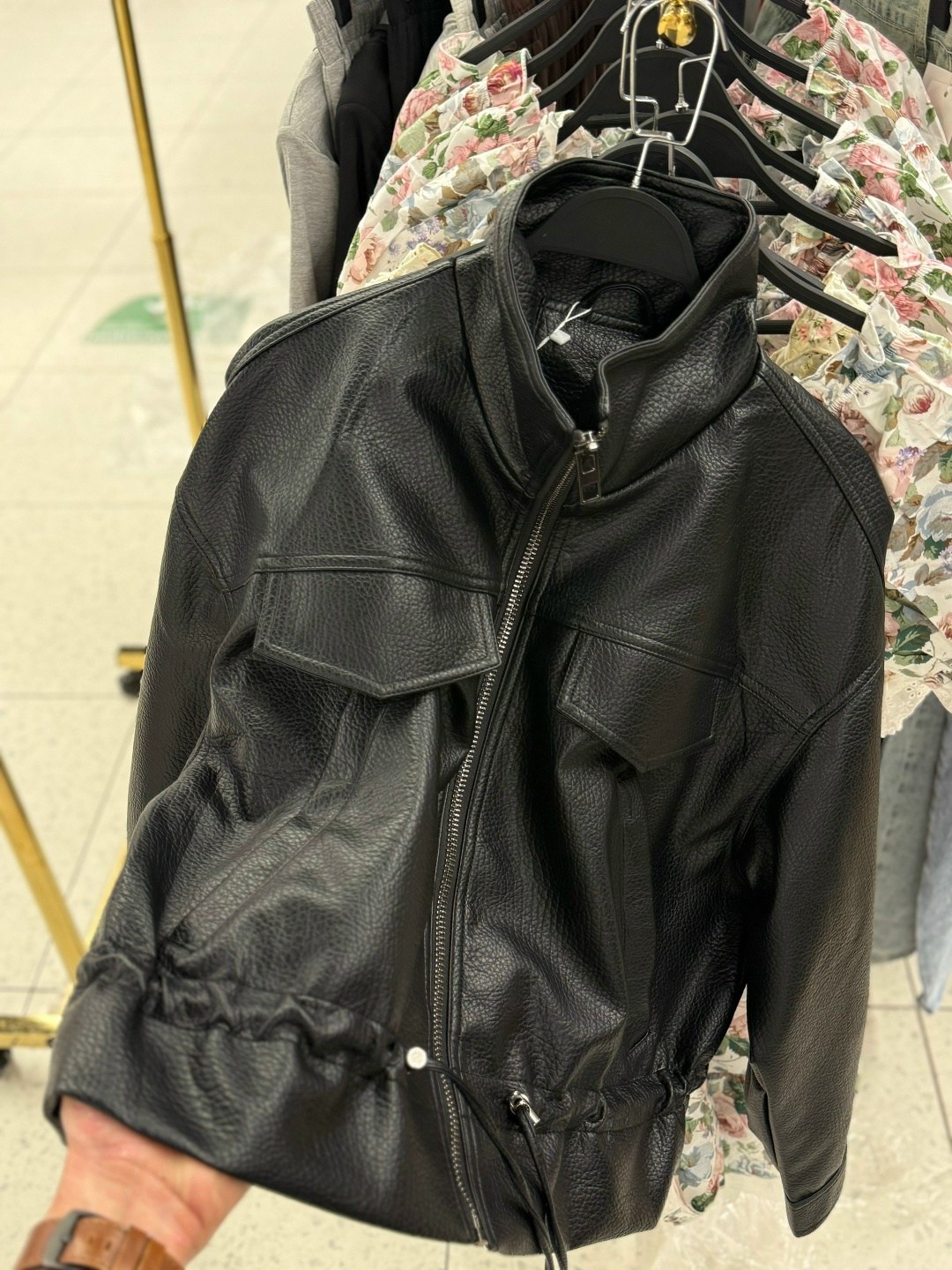 куртка кожаная,женские кожаные куртки,модная куртка,косуха куртка,куртка бомбер