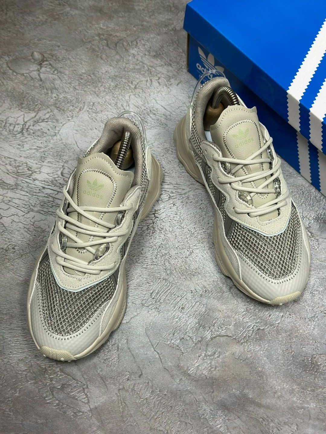 мужские кроссовки adidas ozweego,кроссовки adidas ozweego,кроссовки adidas,женские кроссовки adidas ozweego,кроссовки