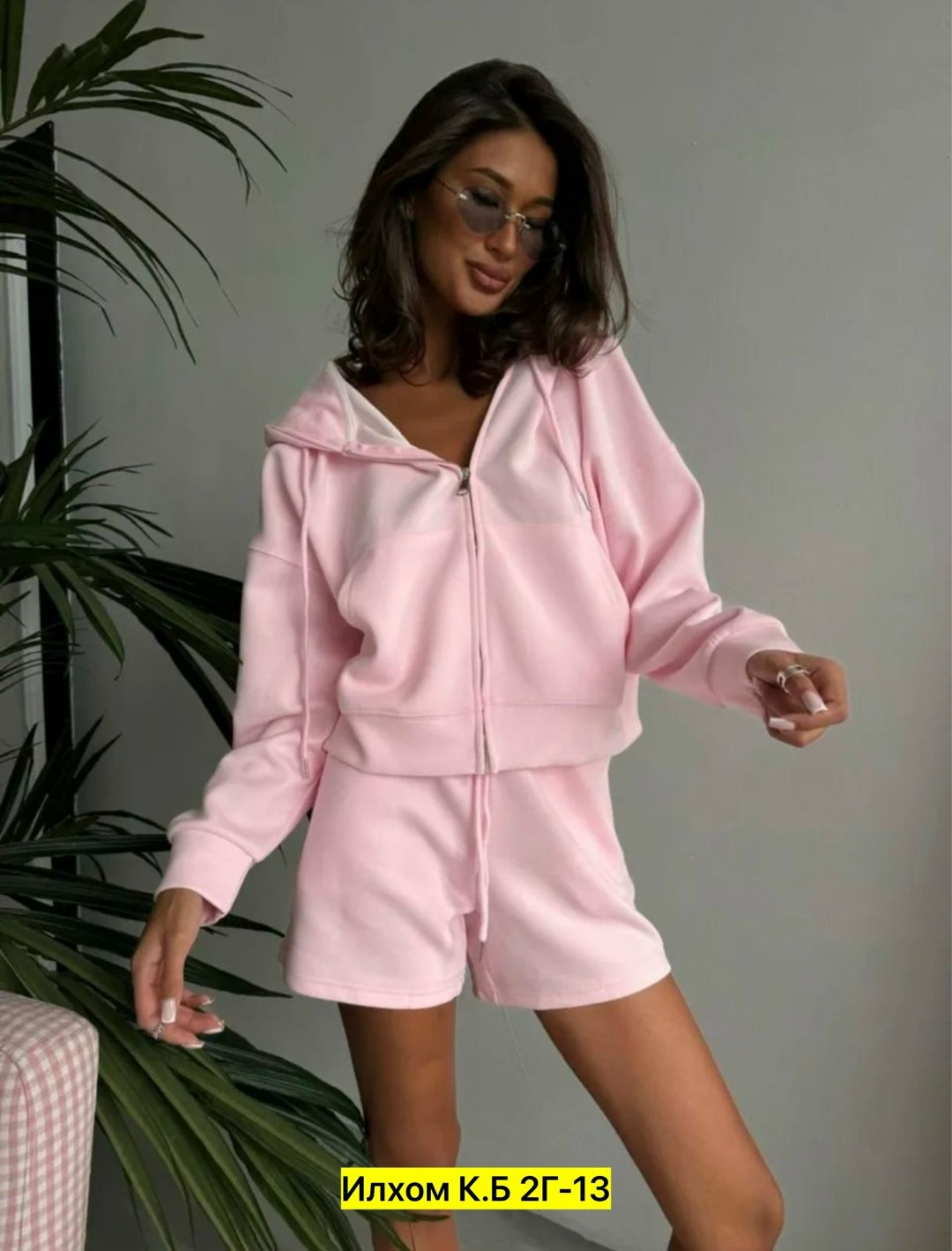 шорты повседневные,спортивные костюм с шортами,костюм кофта и шорты,костюм летний женский с шортами,летний костюм с шортами