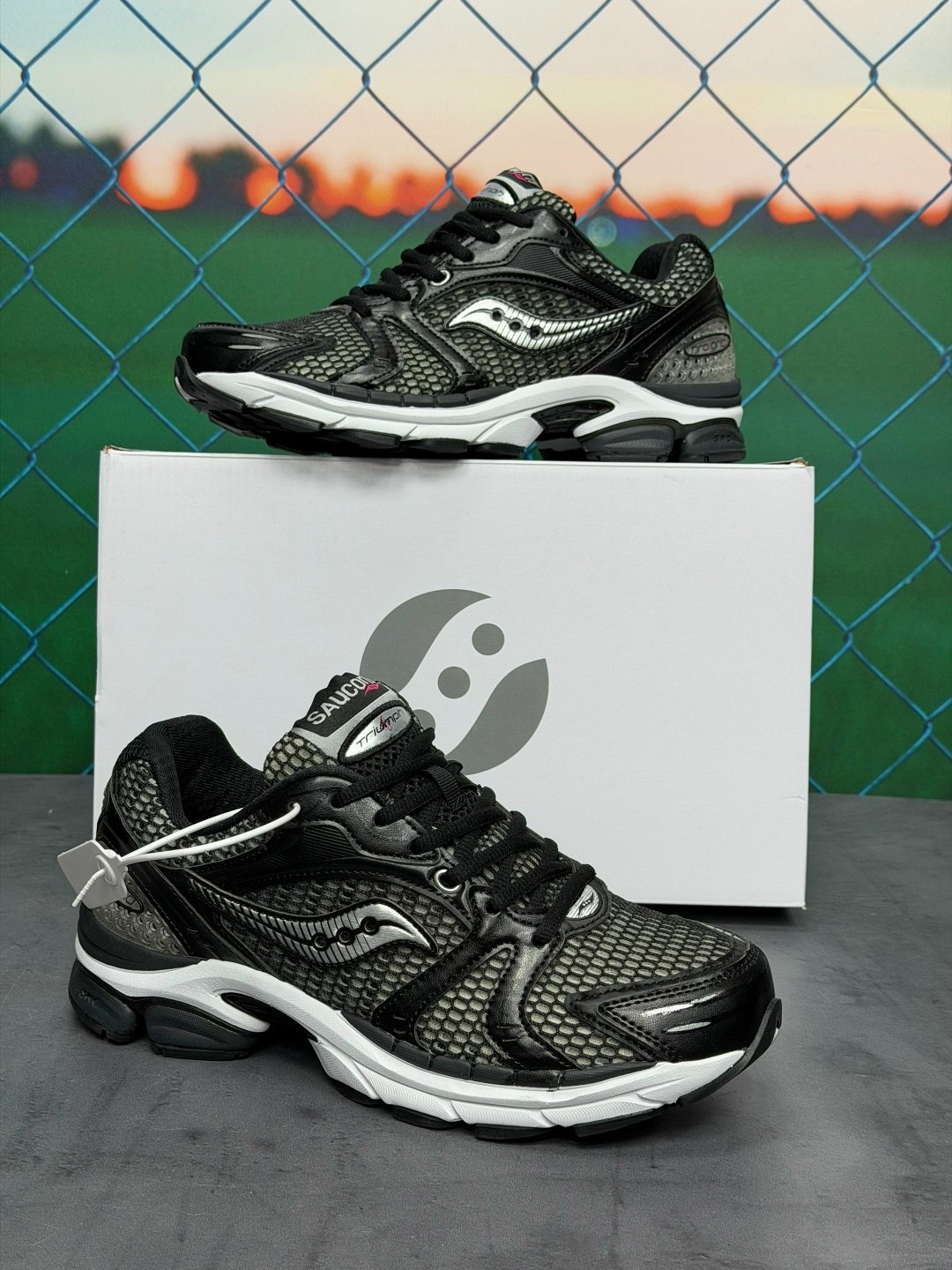 saucony progrid triumph 4,кроссовки saucony progrid triumph 4,saucony кроссовки,saucony progrid triumph 5,кроссовки