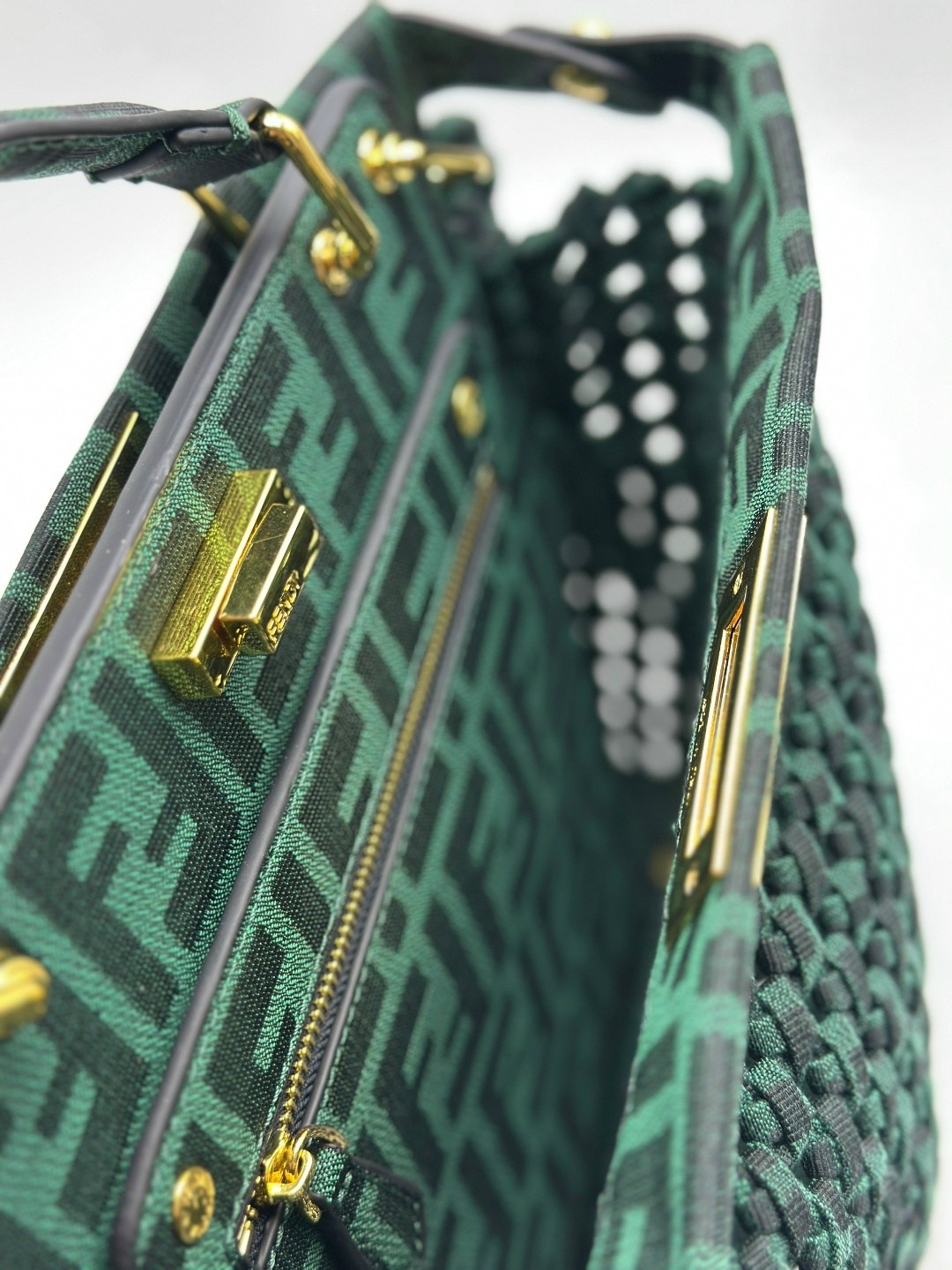 сумка фенди плетеная,плетеная сумка,сумка женская fendi,вязаная сумка,сумка фенди