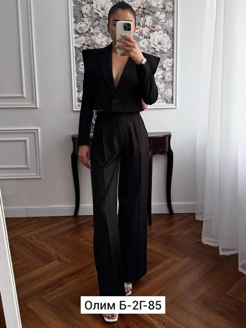 брючные женские костюмы,брючной костюм,костюм брючный классический,женский брючный костюм с укороченным пиджаком и брюками палаццо,женский деловой брючный костюм